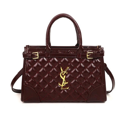 YSL Kapitone Deri Çanta | Modern & Şık Stil